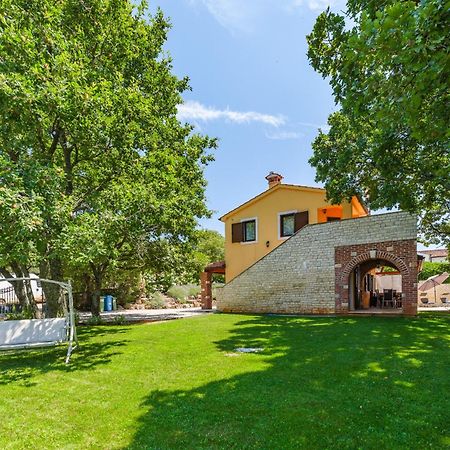 Villa Hrast Bacva วิชยาน ภายนอก รูปภาพ